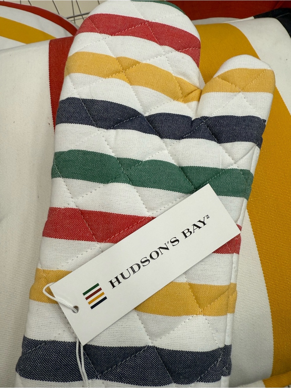 *BUNDLE* Hudson's Bay Stripes - HBC STRIPES Apron & Oven Mitt -Multi-Coloured - Picture 2 of 8